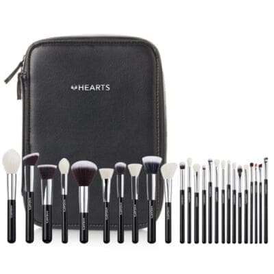 HEARTS ALL IN ON MAKEUP ARTIST BRUSH SET